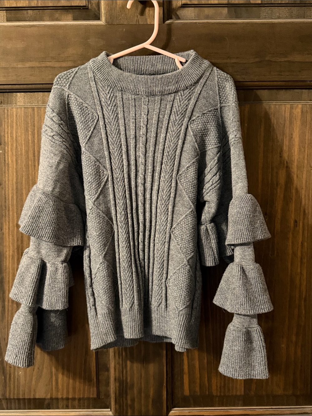 Girls' Gray Cable-Knit Sweater with Tiered Ruffle Sleeves